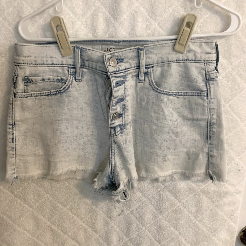 Abercrombie and Fitch high rise light wash jeans shorts 8